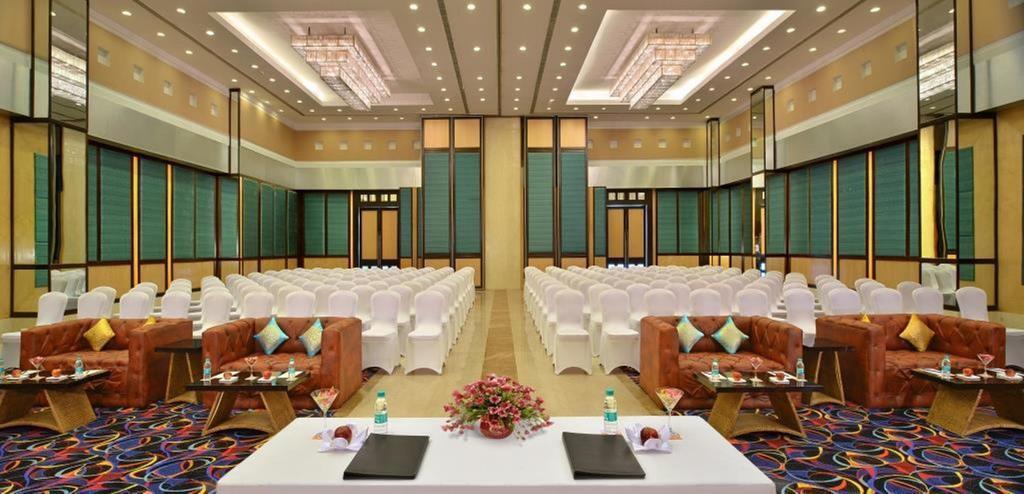 Red Fox By Lemon Tree Hotels, Bhiwadi Екстер'єр фото