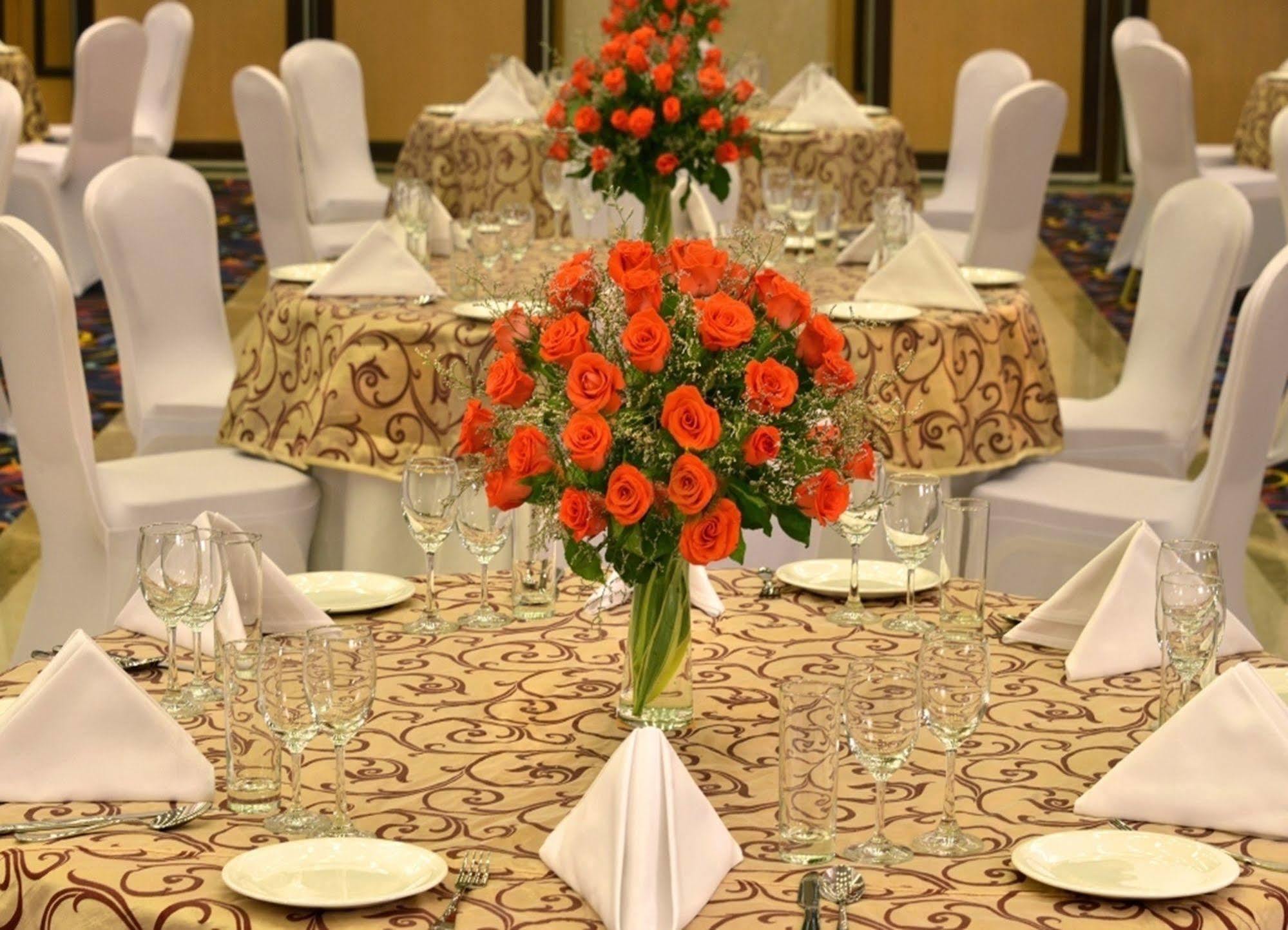 Red Fox By Lemon Tree Hotels, Bhiwadi Екстер'єр фото